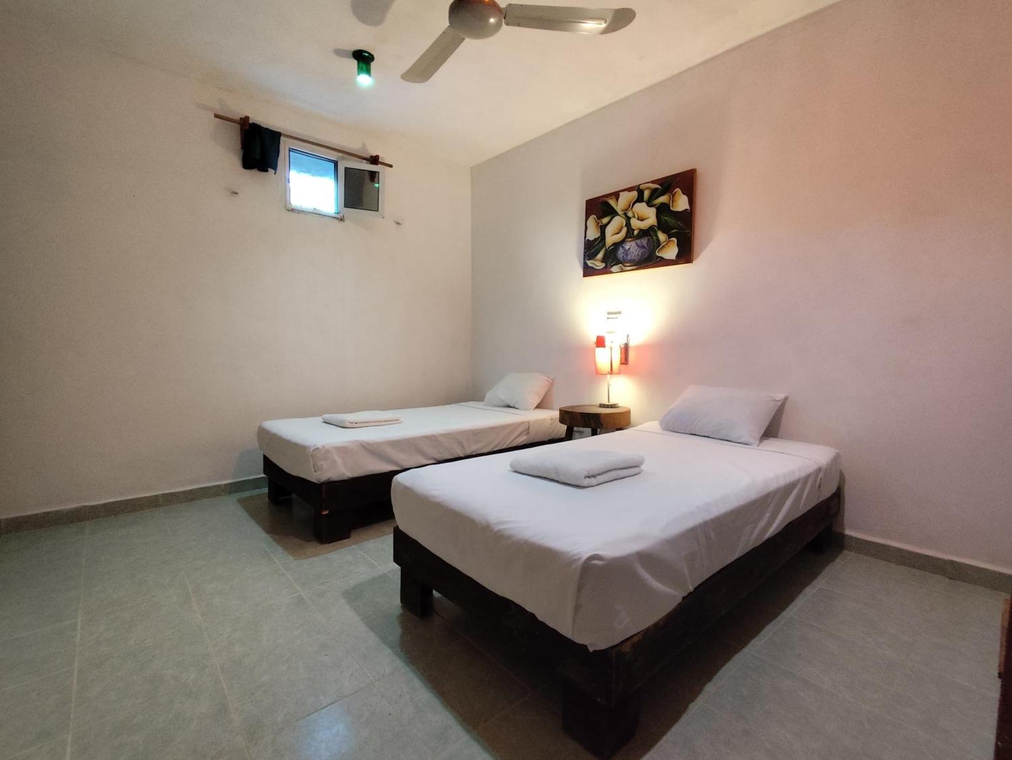 Alojamiento Ya'Ax Nah Playa del Carmen Extérieur photo